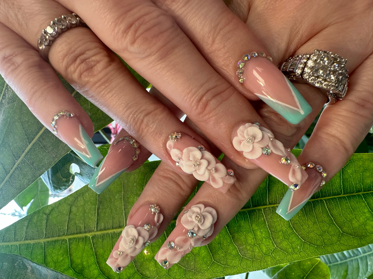 Artistic Nails in Lincoln, CA