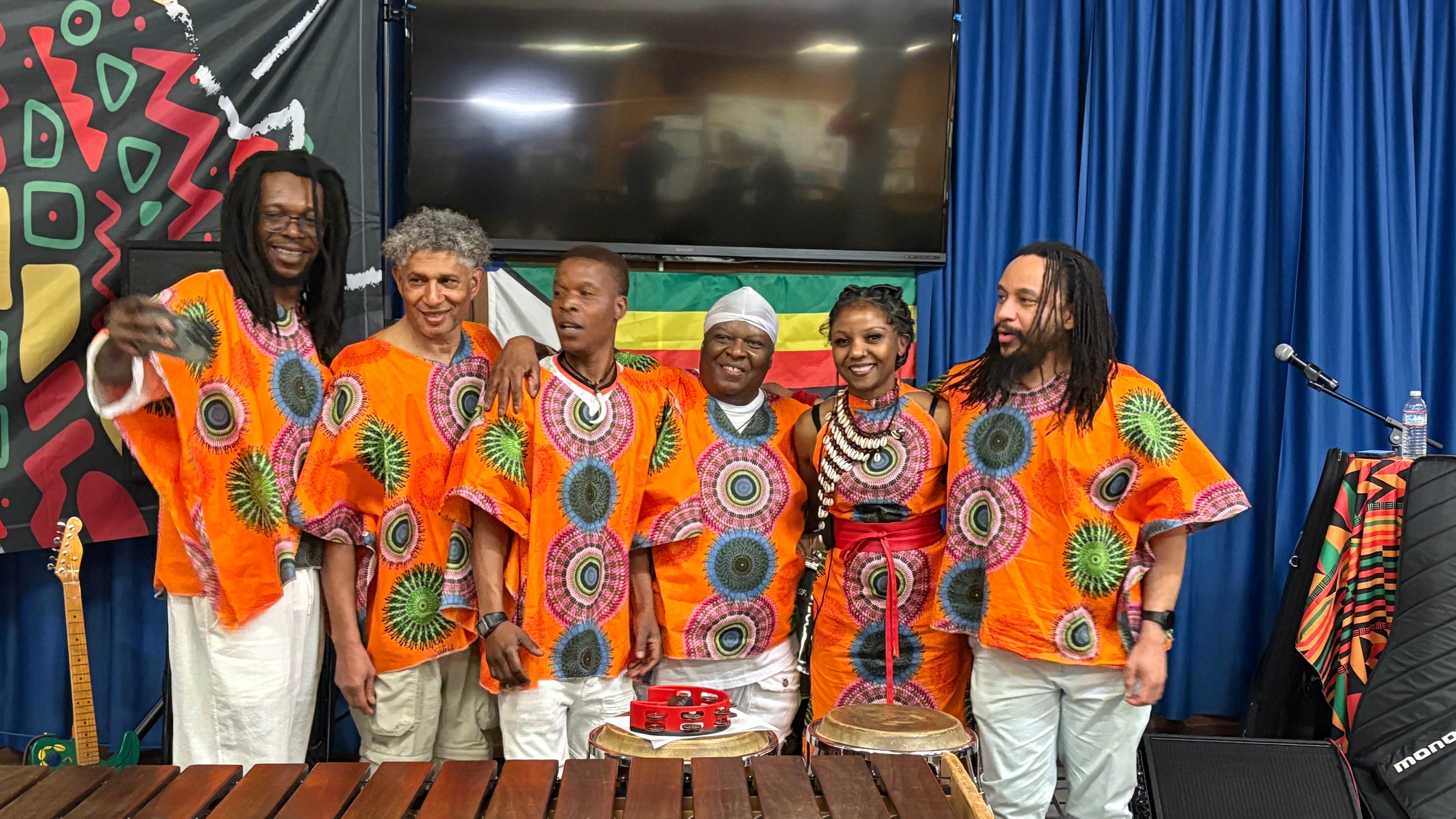 Ne Ndoro "Something African" Boutique & Creative Lab & Bay TuckShop in Richmond, CA (3)
