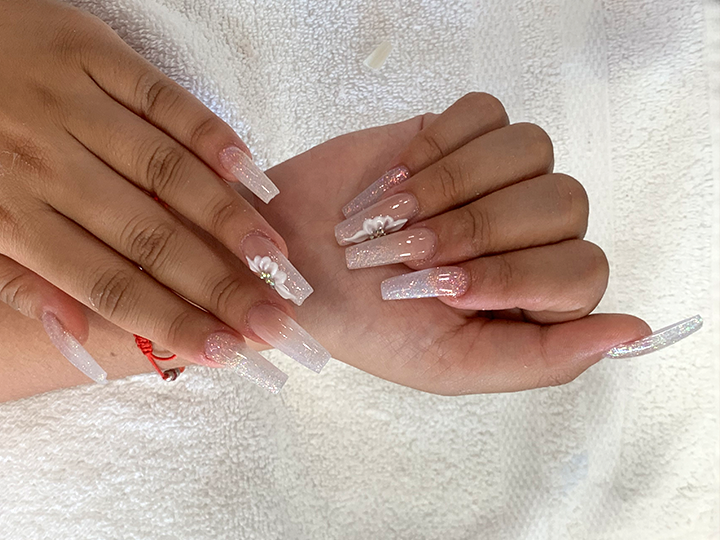 Roxy Nail Bar in Orange, CA