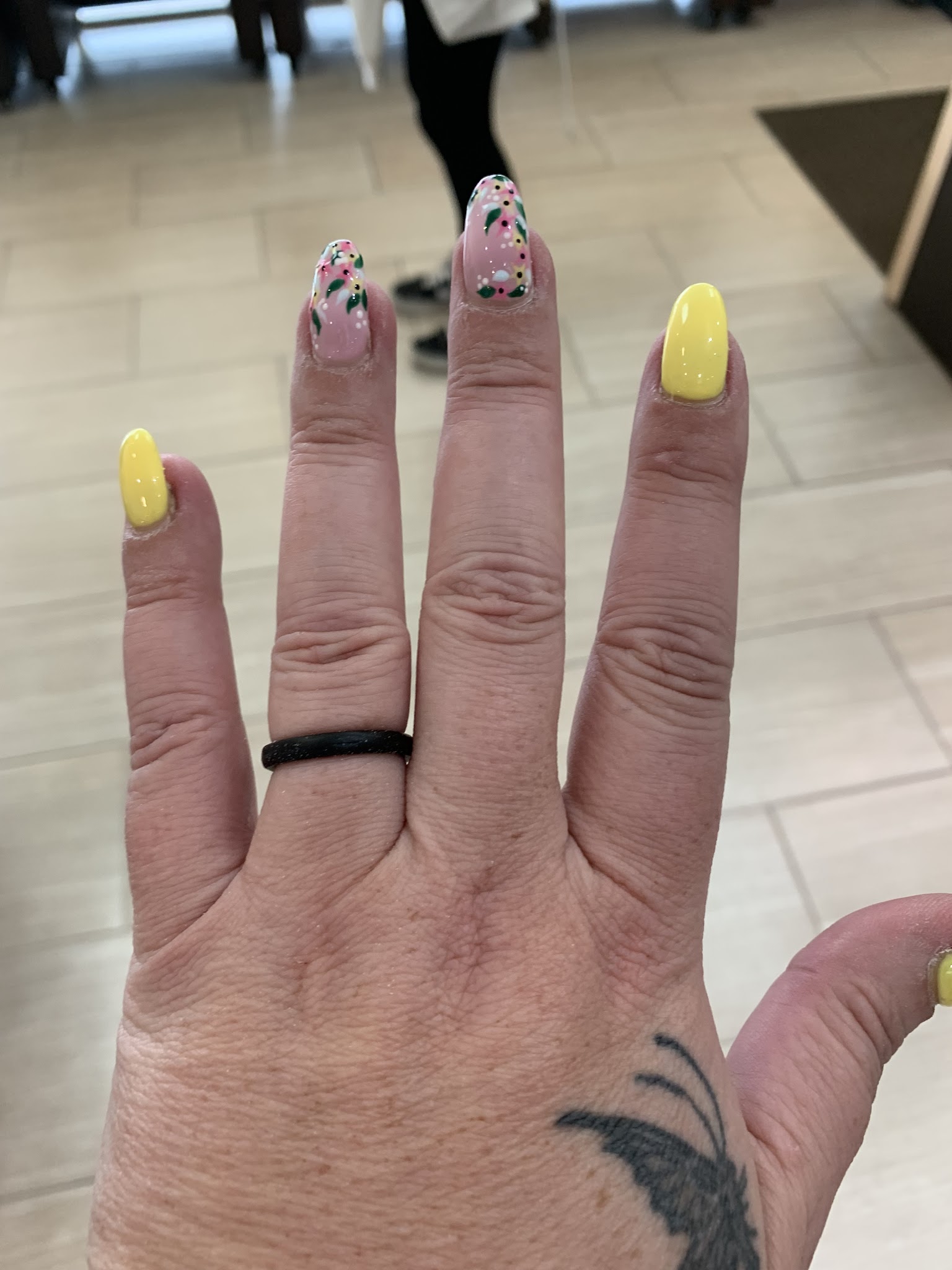 Nail Love in Honesdale, PA