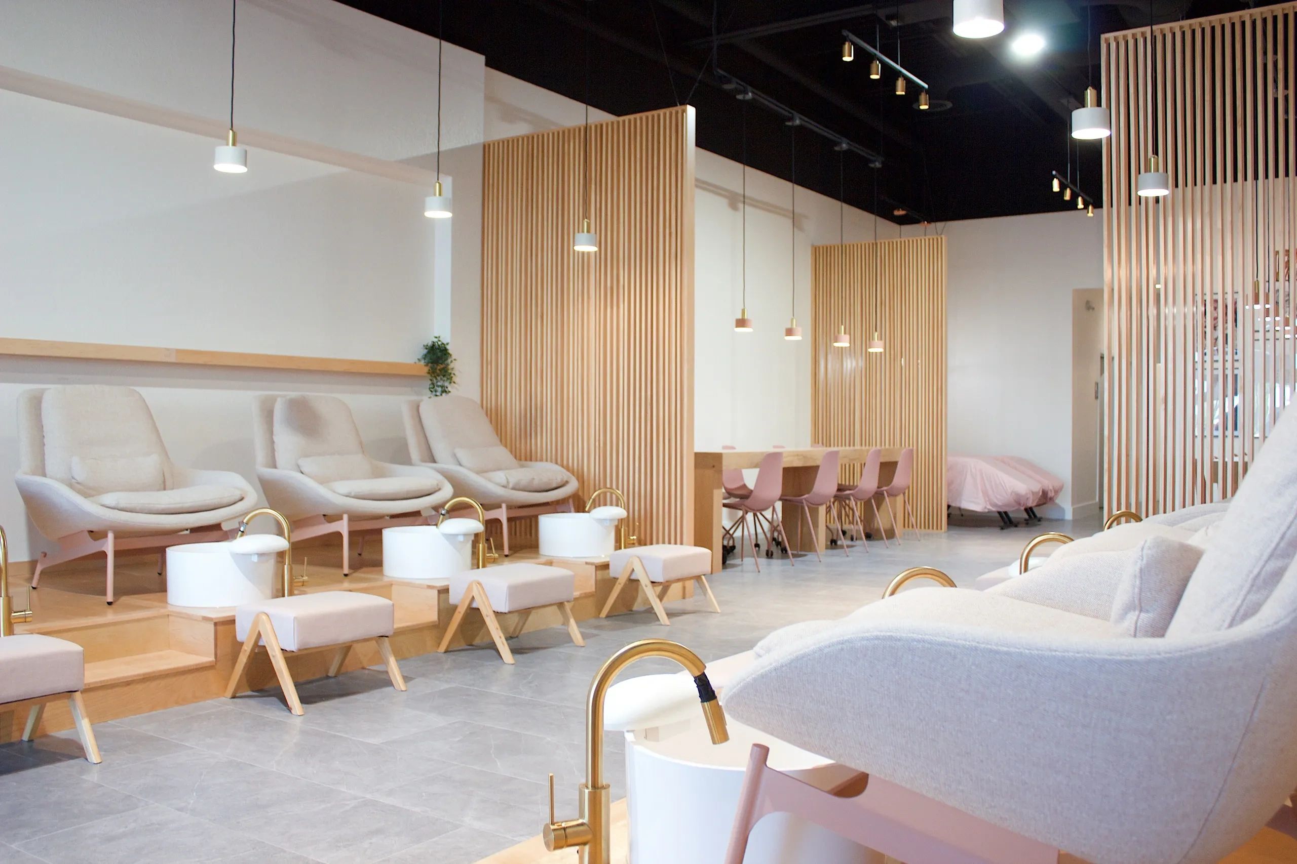 Pinky & Co Beauty Bar in Round Rock, TX