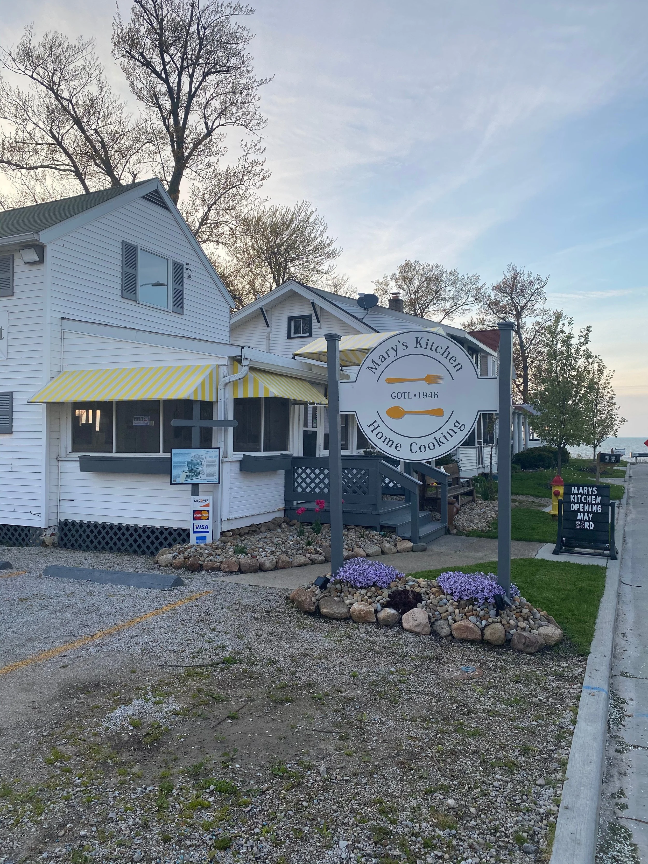 Mary's Kitchen in Geneva, OH