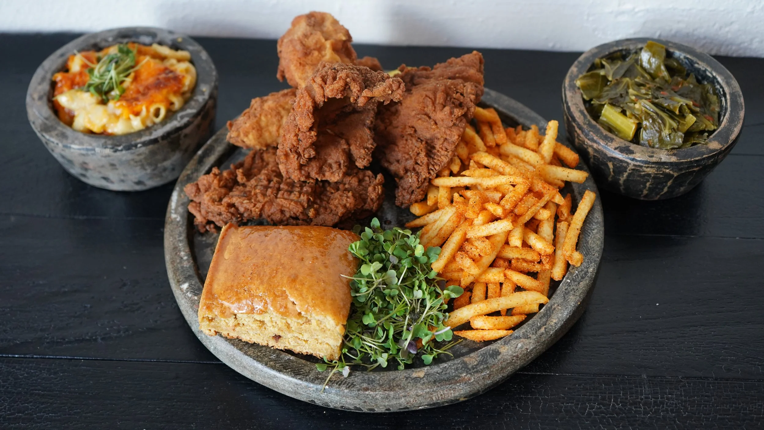 COMMUNITY Kitchen + Taproom in Austin, TX (5)