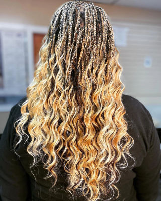 Muna Hair Braiding in Cleveland, OH (4)