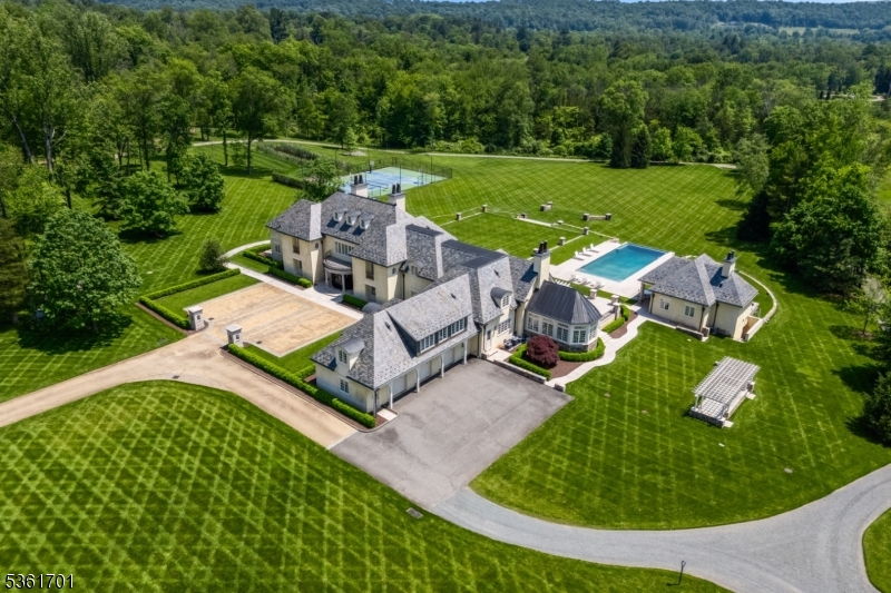 Golden Image Realty in Garfield, NJ (3)