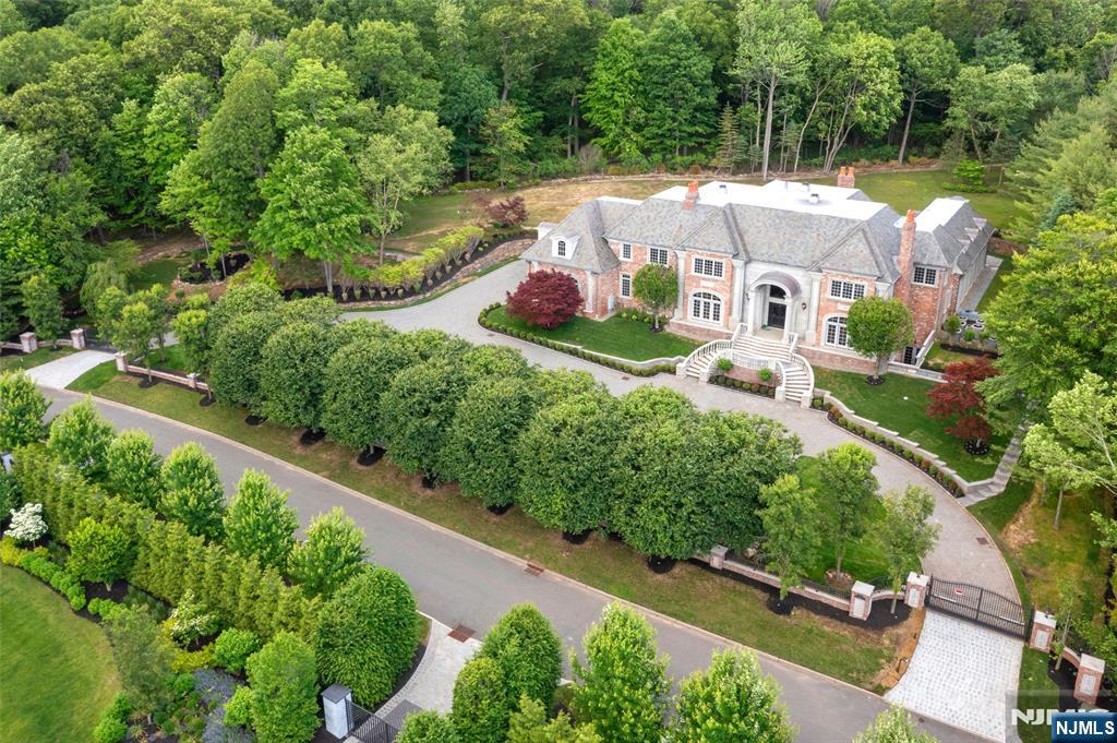 Golden Image Realty in Garfield, NJ (5)