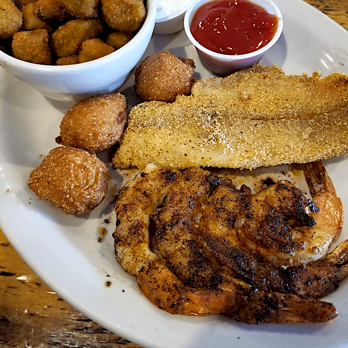 Southern Komfort Kitchen in La Porte, TX
