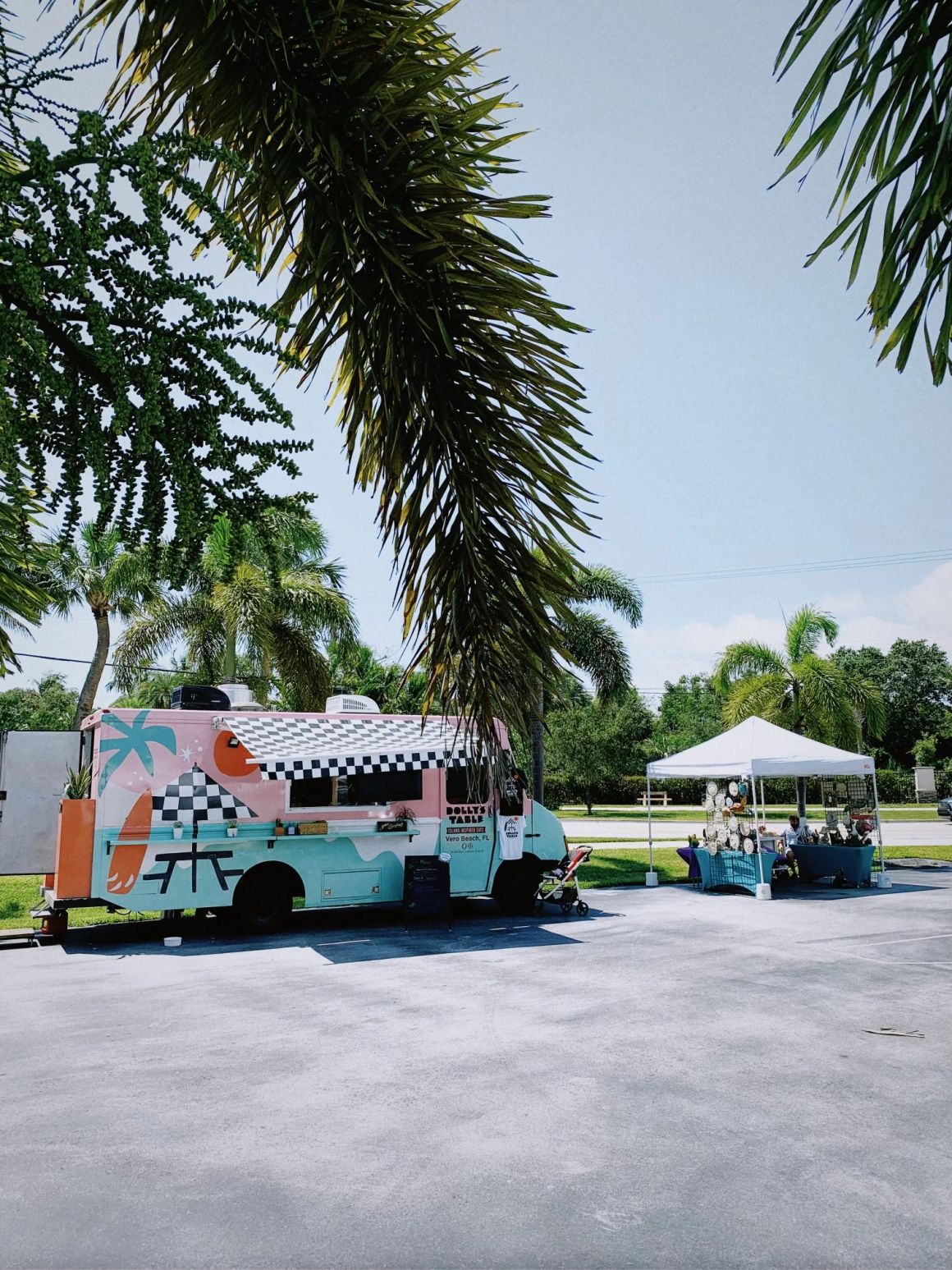 Dolly's Table in Vero Beach, FL