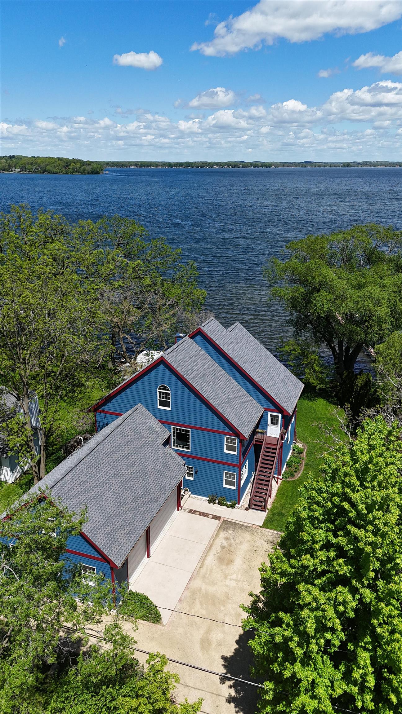 Husky Homes | Compass Real Estate in Madison, WI (2)