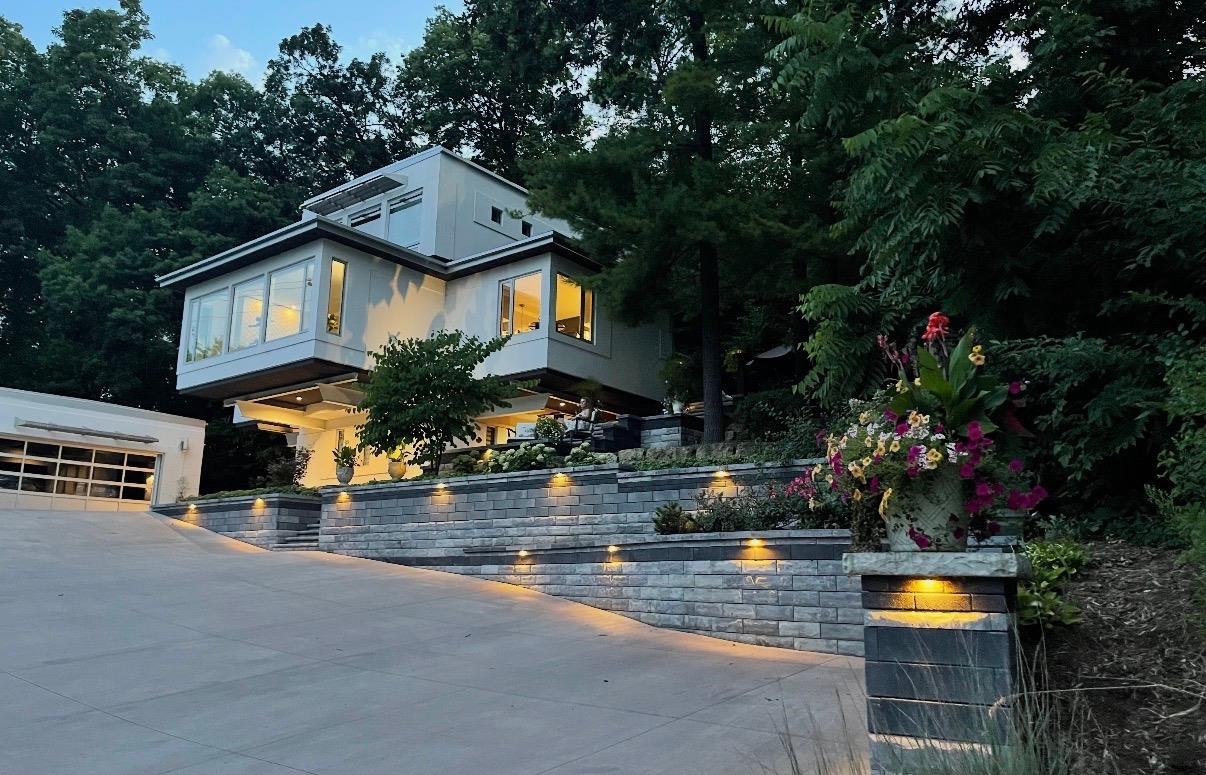 Husky Homes | Compass Real Estate in Madison, WI (4)