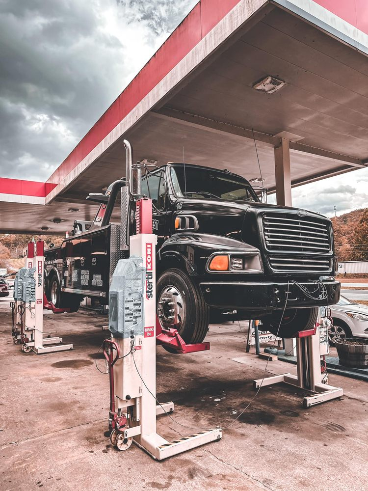 Ridgecrest Towing and Auto Services in Franklin, NC (3)