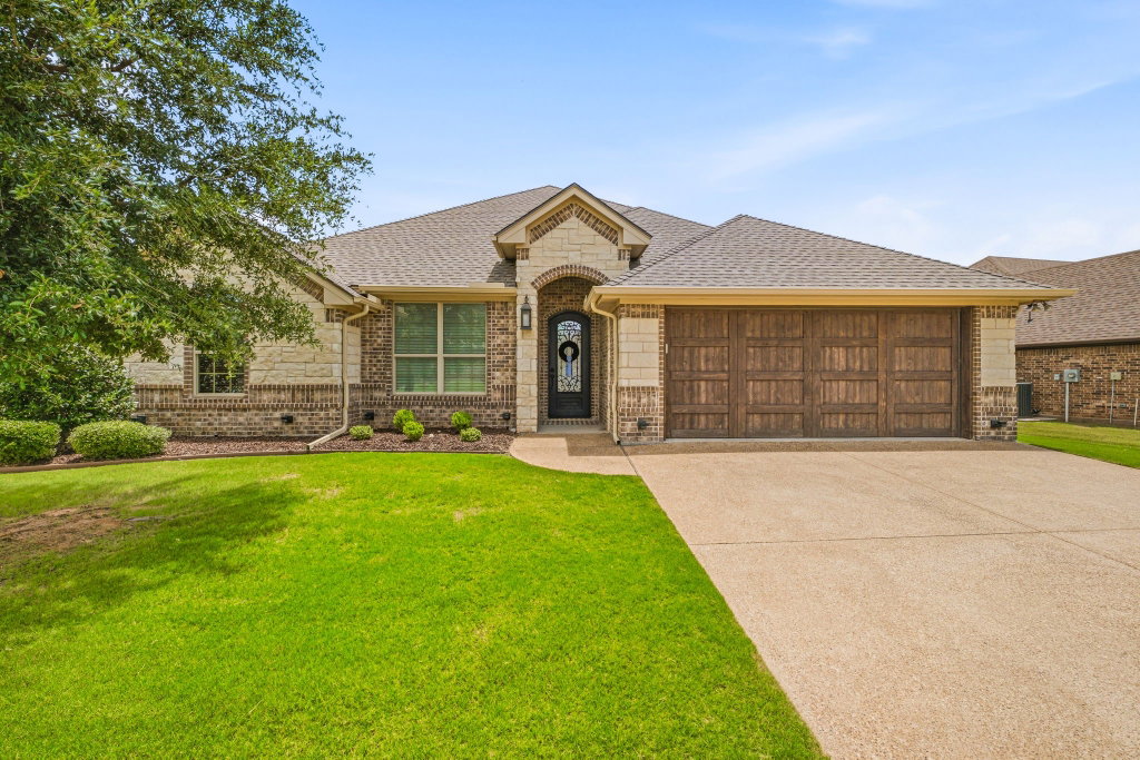Magnolia Realty Granbury, Texas in Granbury, TX (4)