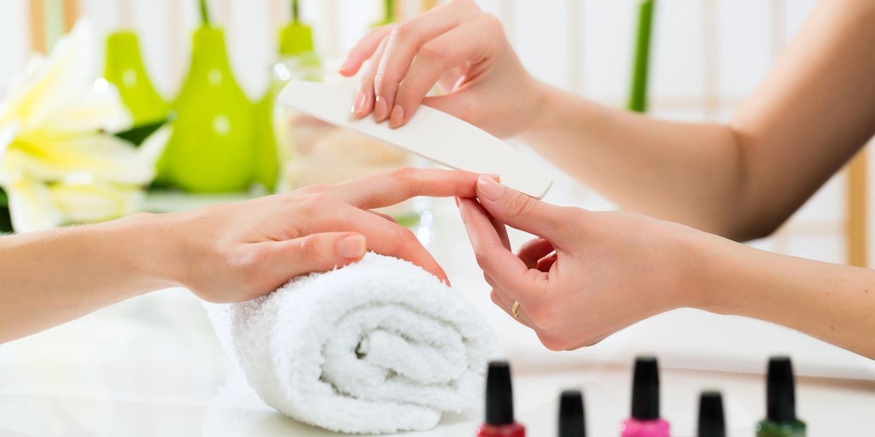 Top Nails Spa & Waxing in Thousand Oaks, CA