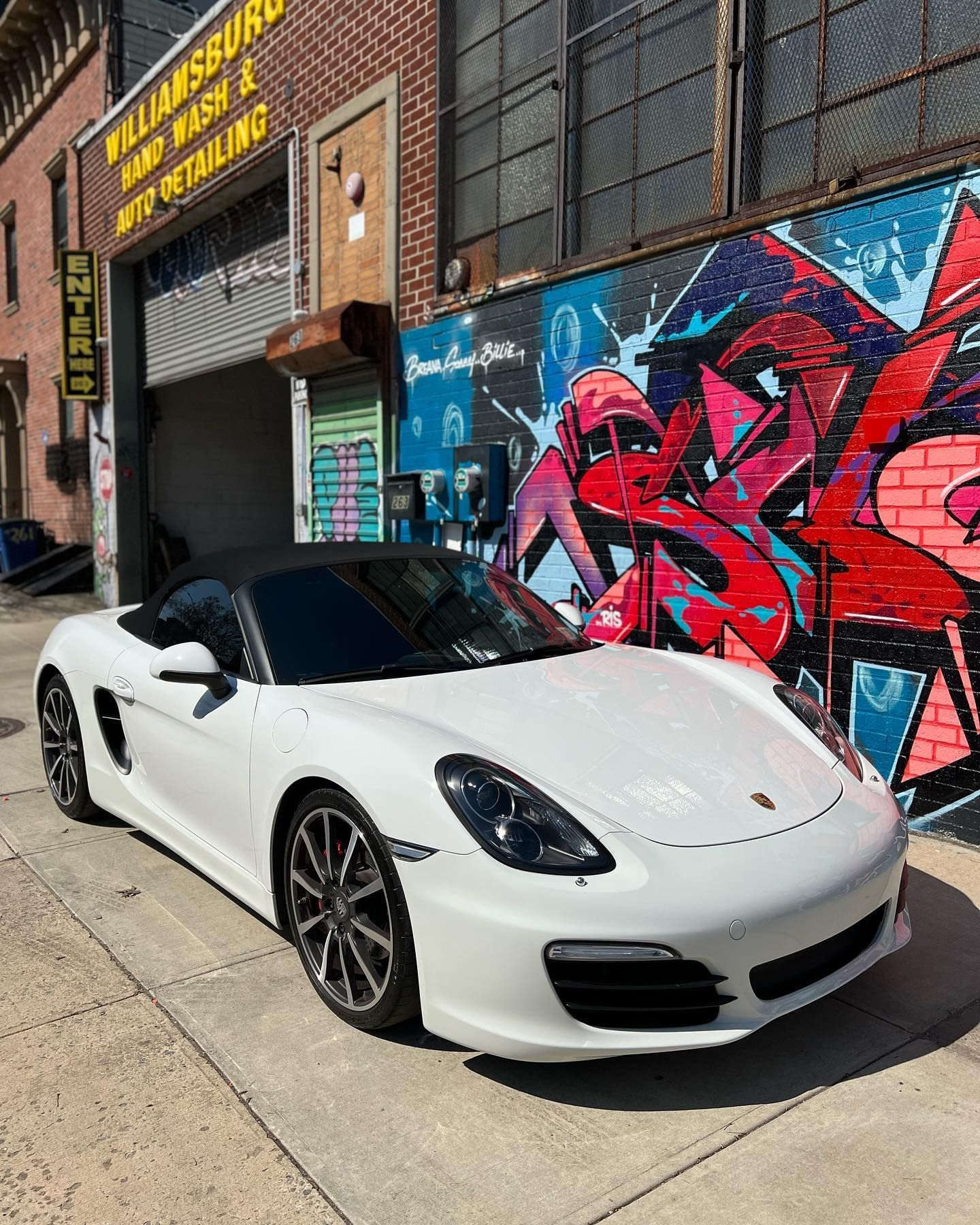 Williamsburg Hand Wash & Auto Detailing in Brooklyn, NY (3)