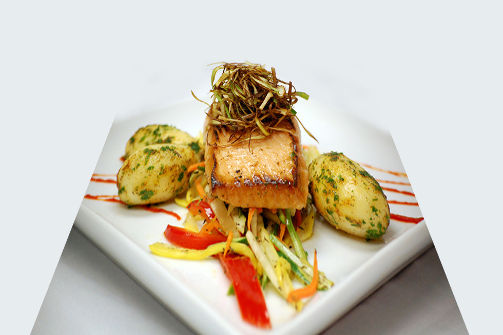 Silver Lining Catering in Pompano Beach, FL
