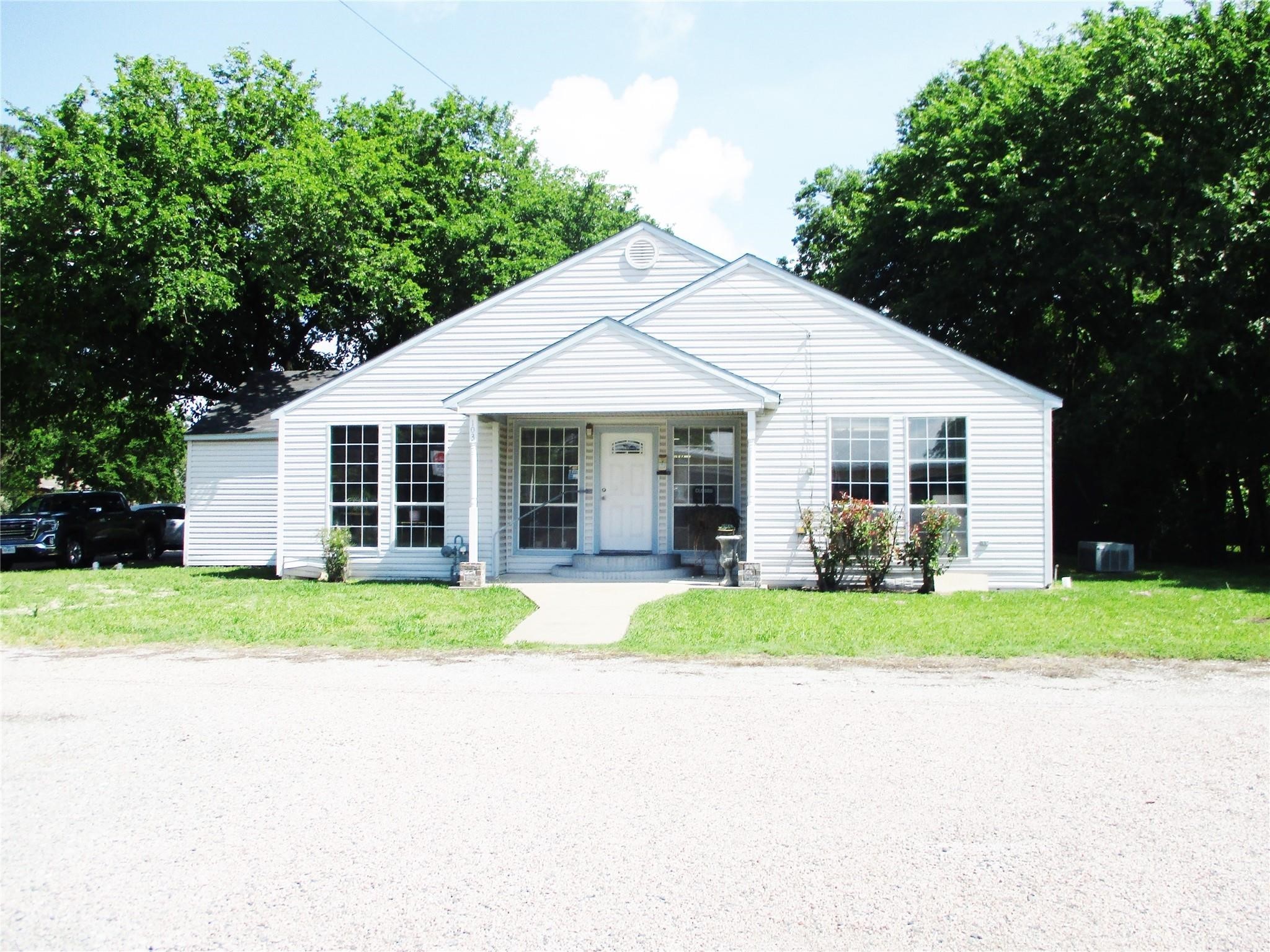 Lipscomb Realty in Bonham, TX (3)