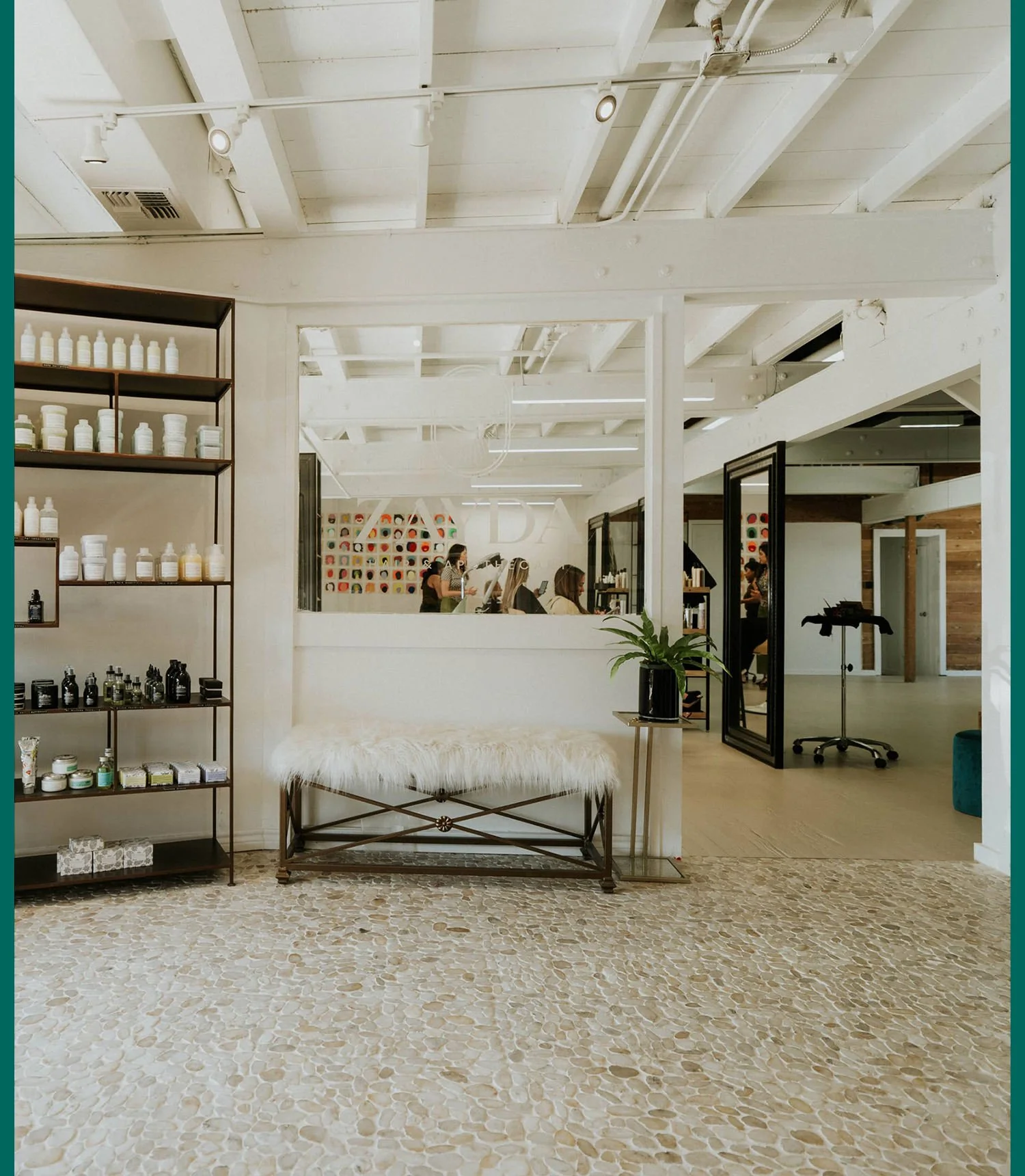 Zayda Hair & Apothecary in Olmos Park, TX (3)