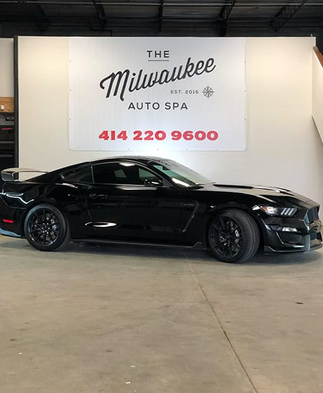 Milwaukee Auto Spa | Mobil 1 Lube Express in Milwaukee, WI (4)