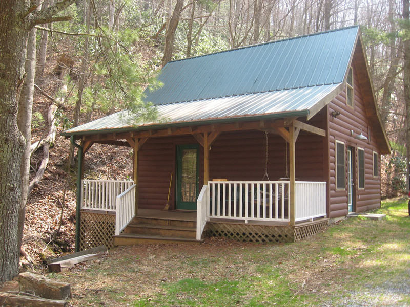 Blue Ridge Real Estate, INC in Stuart, VA
