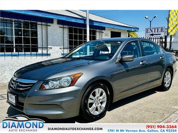 Diamond Auto Exchange in Colton, CA (5)