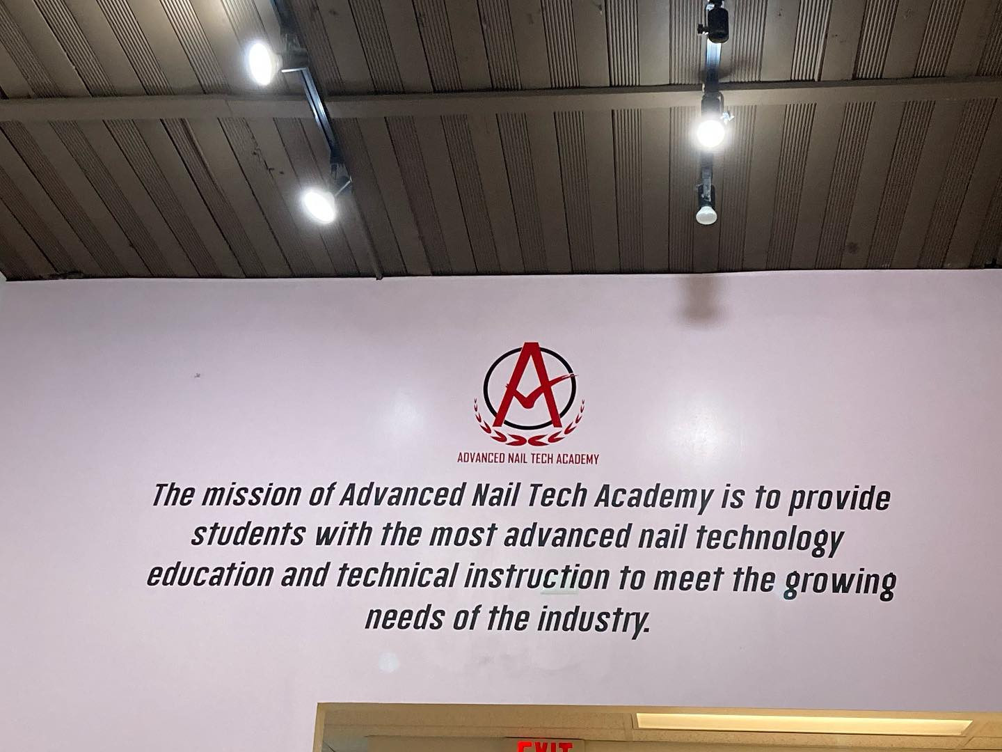 Advanced Nail Tech Academy in Milwaukee, WI