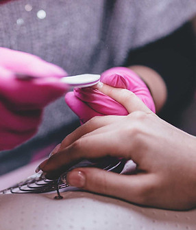 Advanced Nail Tech Academy in Milwaukee, WI