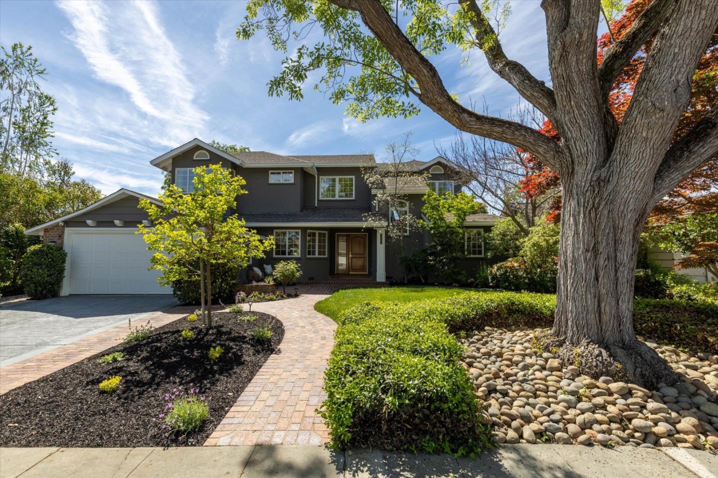 Nisha Sharma, Realtor - The Agency Los Altos in Los Altos, CA