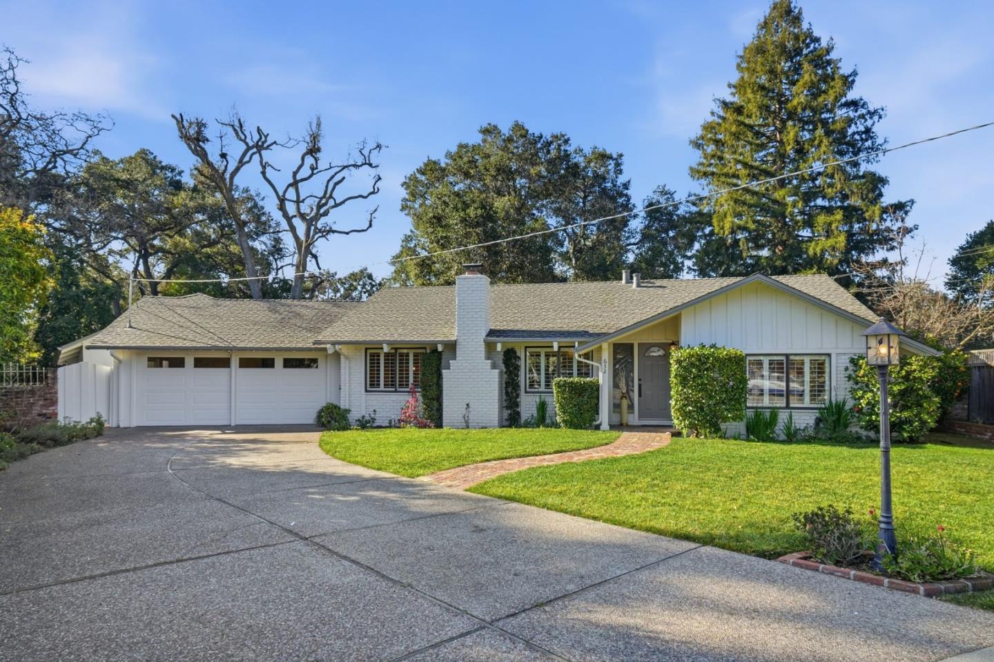 Nisha Sharma, Realtor - The Agency Los Altos in Los Altos, CA (3)