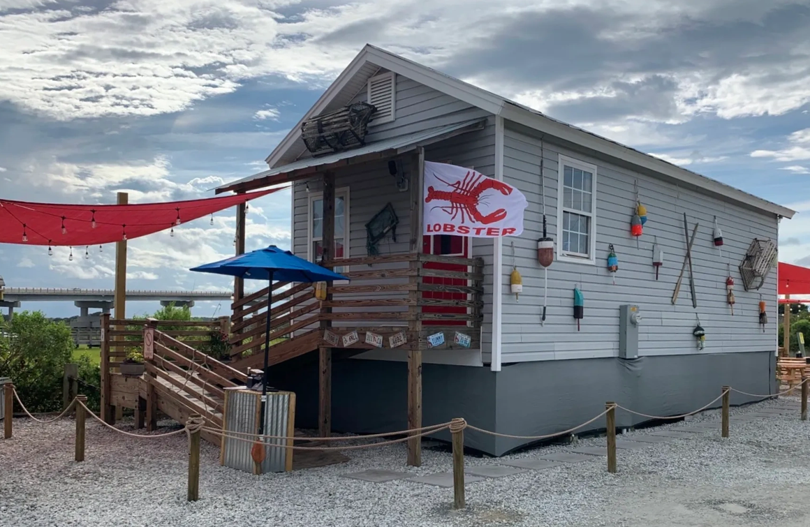Maine Lobstah Shack in Surf City, NC (2)