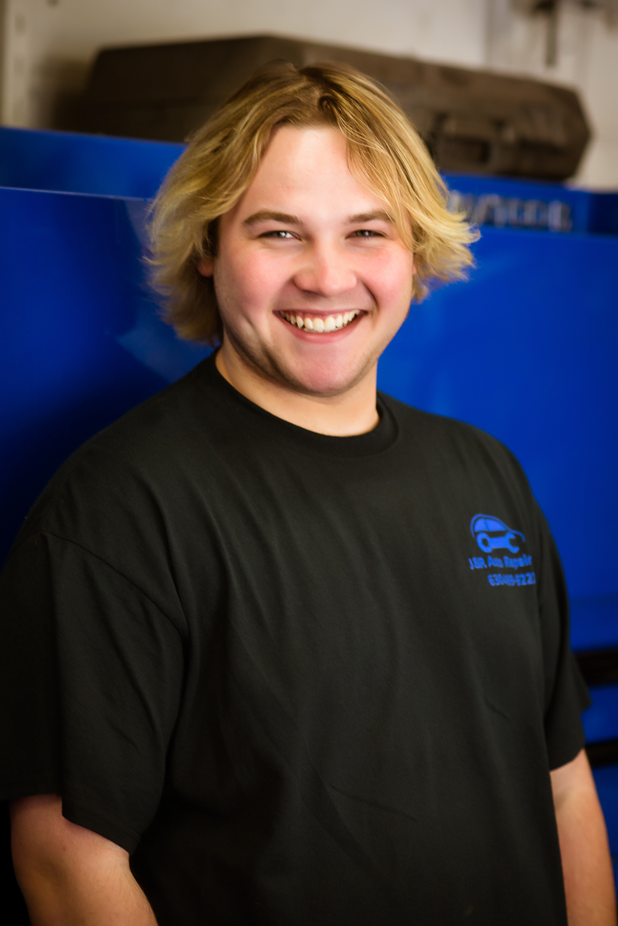 J & R Auto Repair Inc in Glen Ellyn, IL (2)