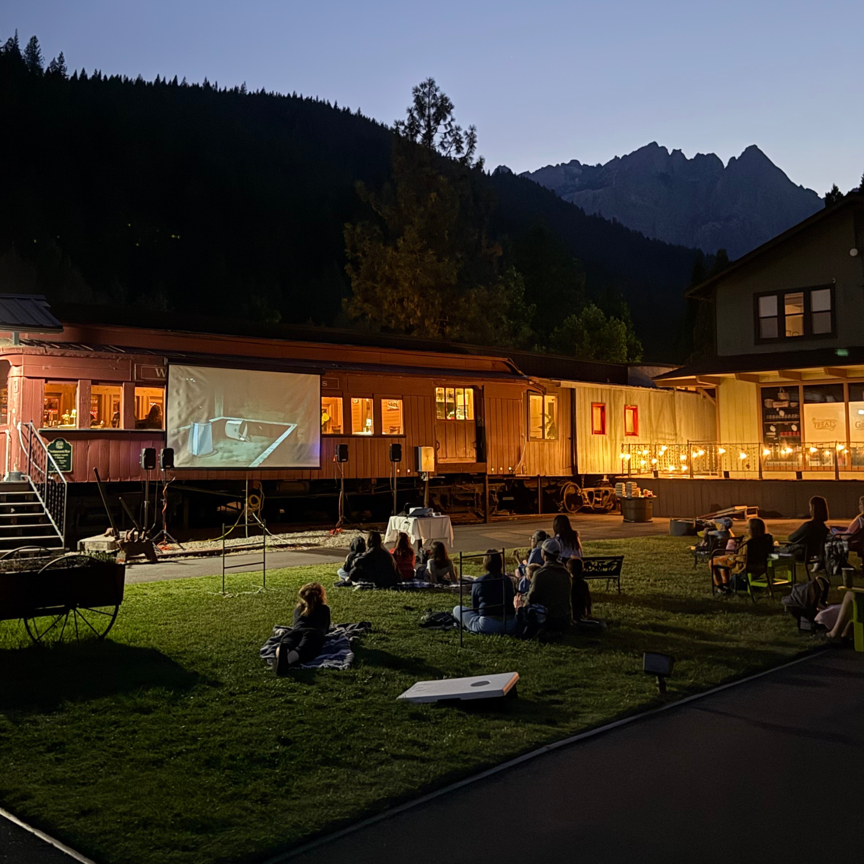 Jubilee Railroad Wilderness Lodge in Dunsmuir, CA