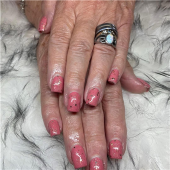 The Hair Connection in Franklin, OH