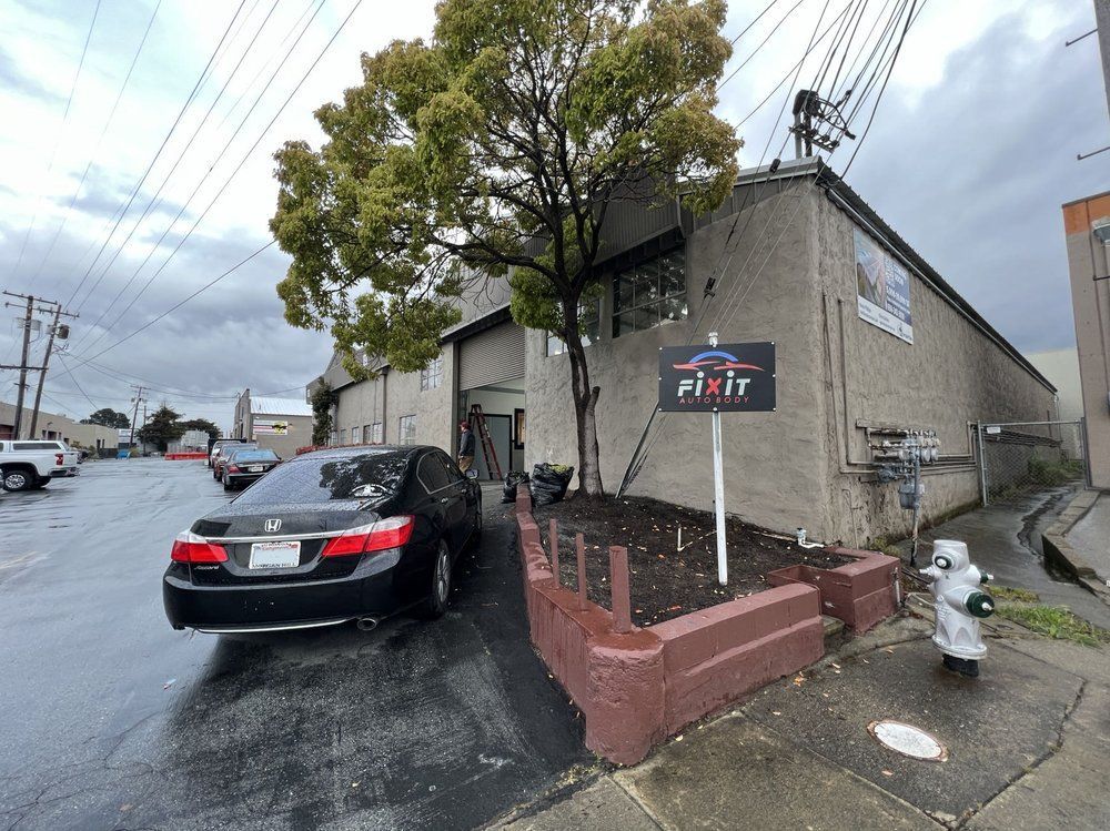Fixit Auto Body LLC in Burlingame, CA (5)