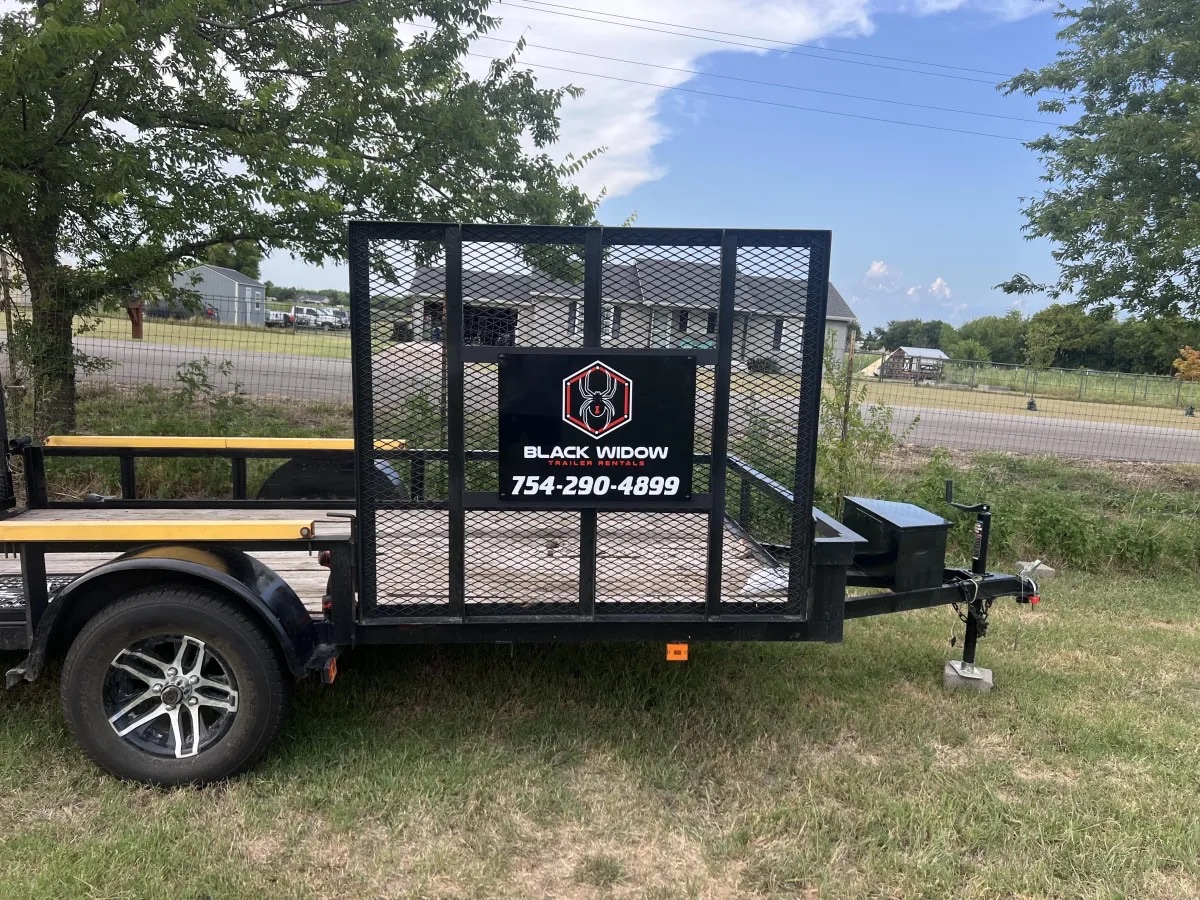 Black Widow Trailer Rentals in Caddo Mills, TX (3)