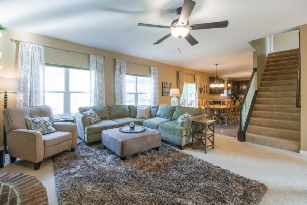 Lacey Whitehouse, Realtor Julie Siddons Realtors in Hillsboro, TX (3)