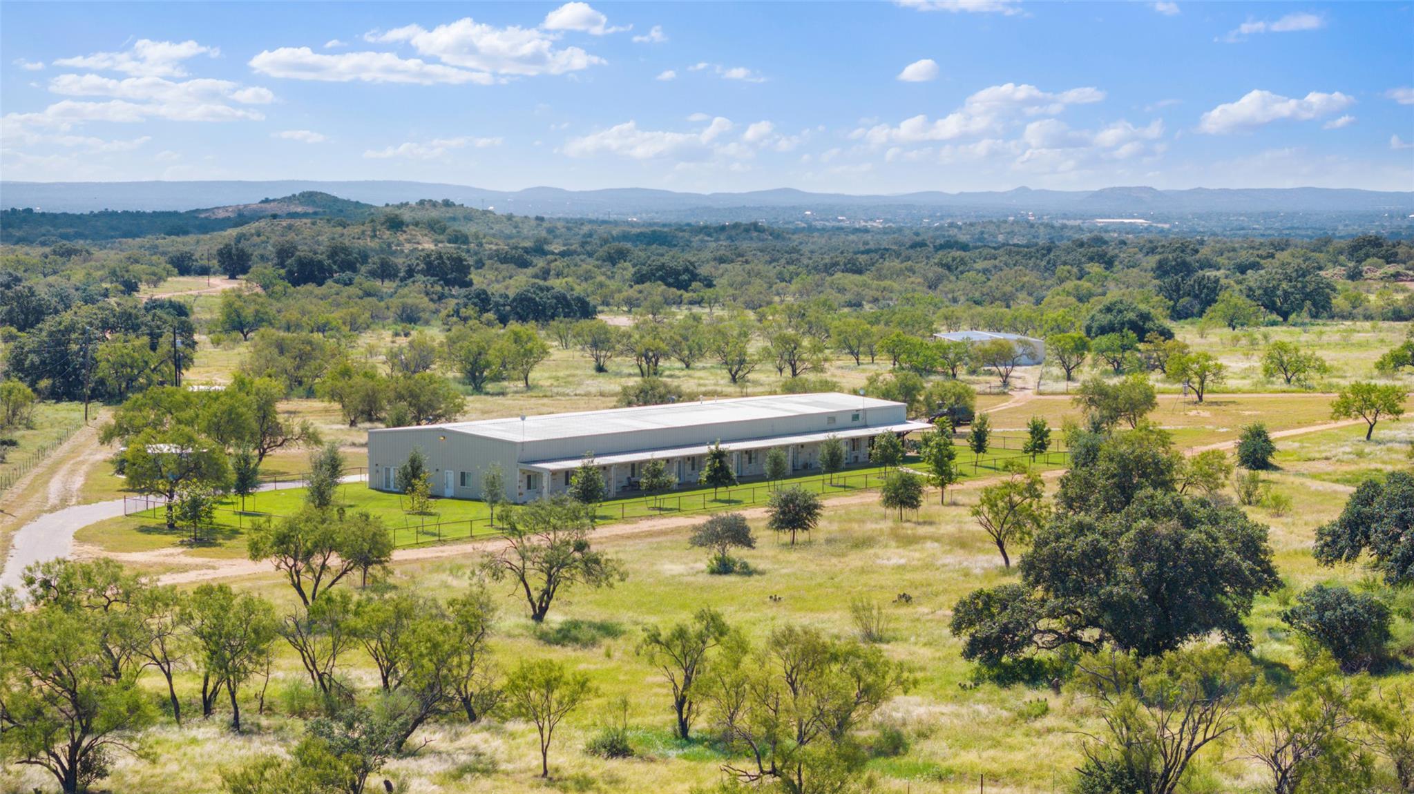 Topper Real Estate in Johnson City, TX (3)