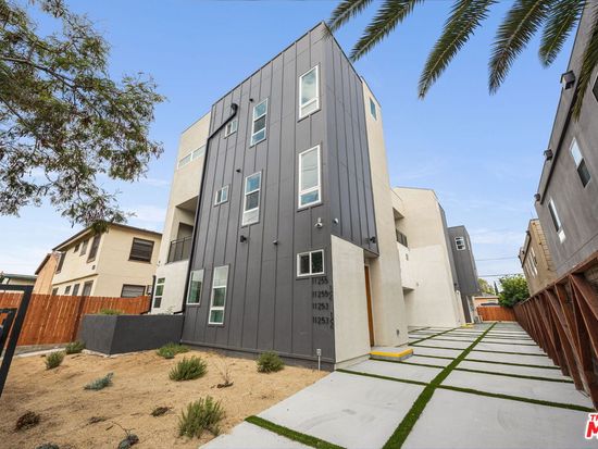 Elle Jones Real Estate in Sherman Oaks, CA (5)