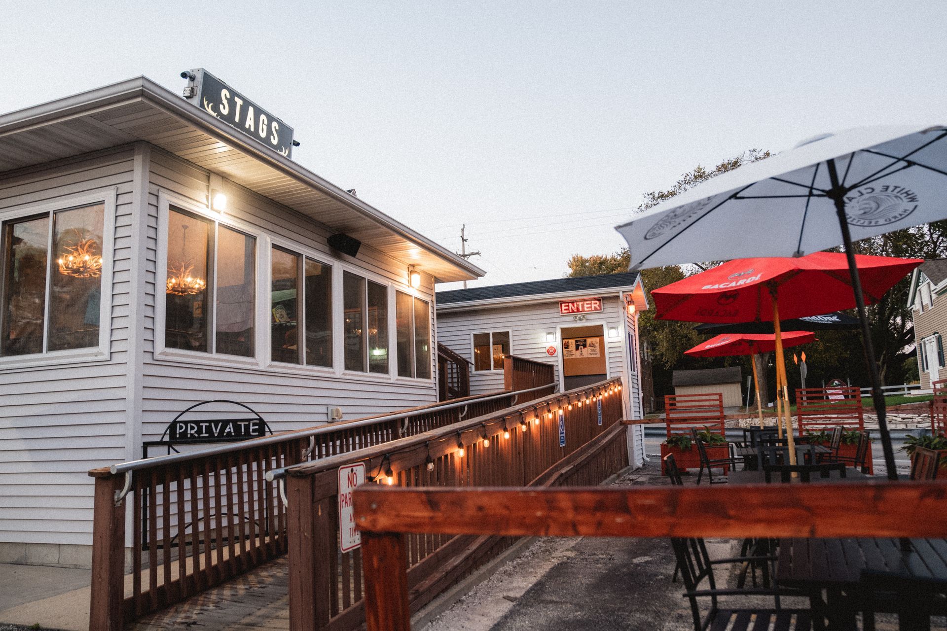 STAGS Tavern in Germantown, WI (5)