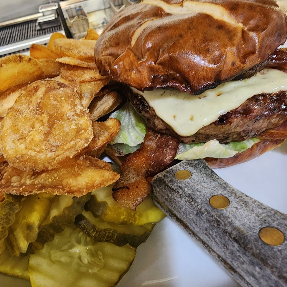 Fork & Dagger Ale Haus in Kiel, WI (4)