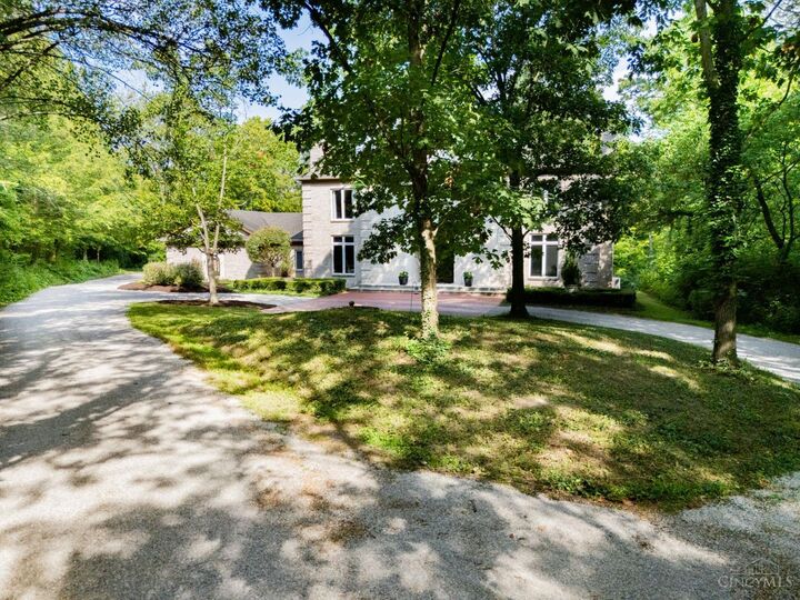 Kathy Kramer Realtor - Sibcy Cline Realtors in West Chester Township, OH (4)