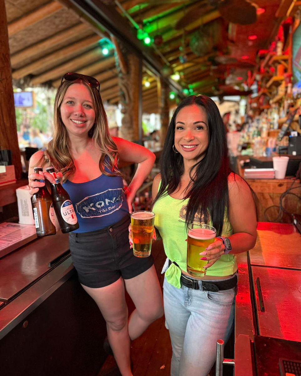 Grind at Kona Tiki Bar in Ormond Beach, FL (3)