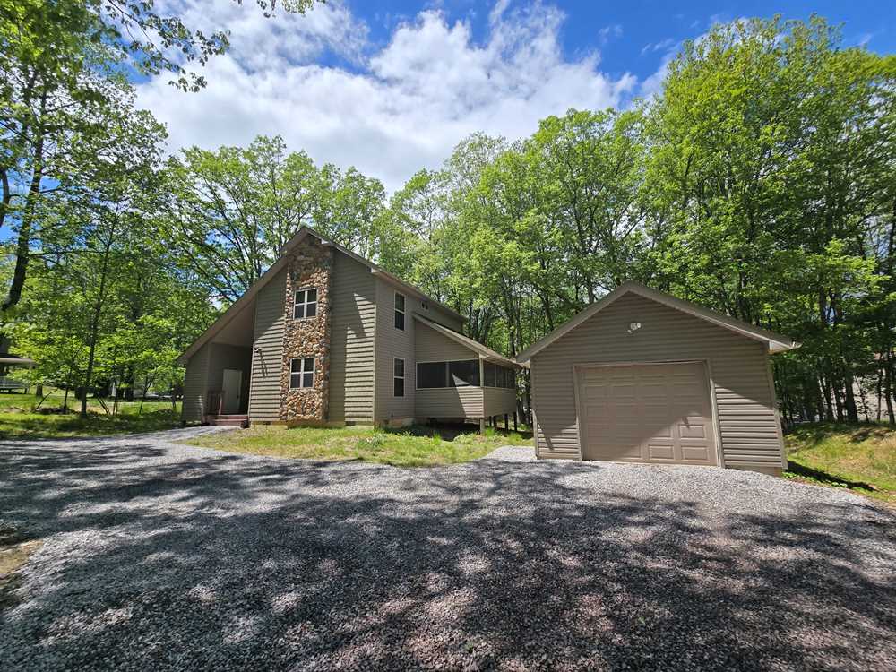 Mary Enck Realty, Inc. in Albrightsville, PA (3)