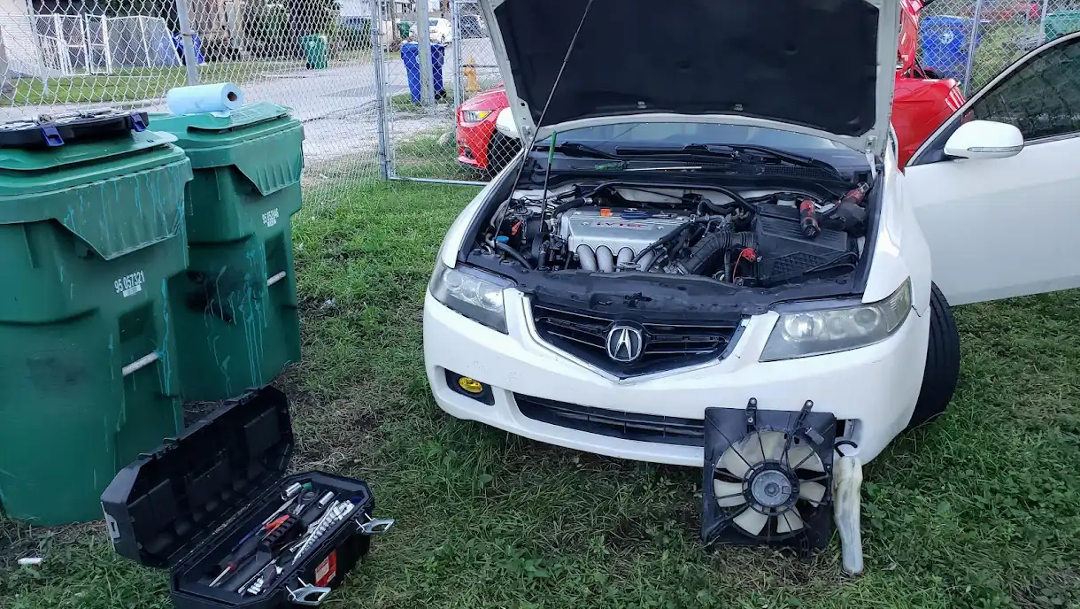 Mobile Auto Mechanic & Vehicle Inspection Services in Hollywood, FL (3)