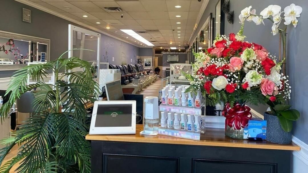 A&T NAIL SALON in Somerville, NJ (2)