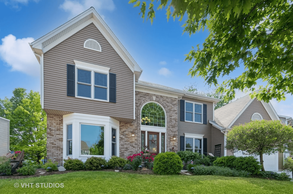 Laura Ann - Realtor - Wheaton, IL in Lisle, IL