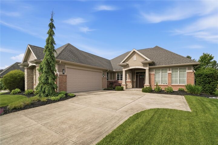 Lisa Nishwitz, Realtor, Coldwell Banker Heritage in Vandalia, OH (4)