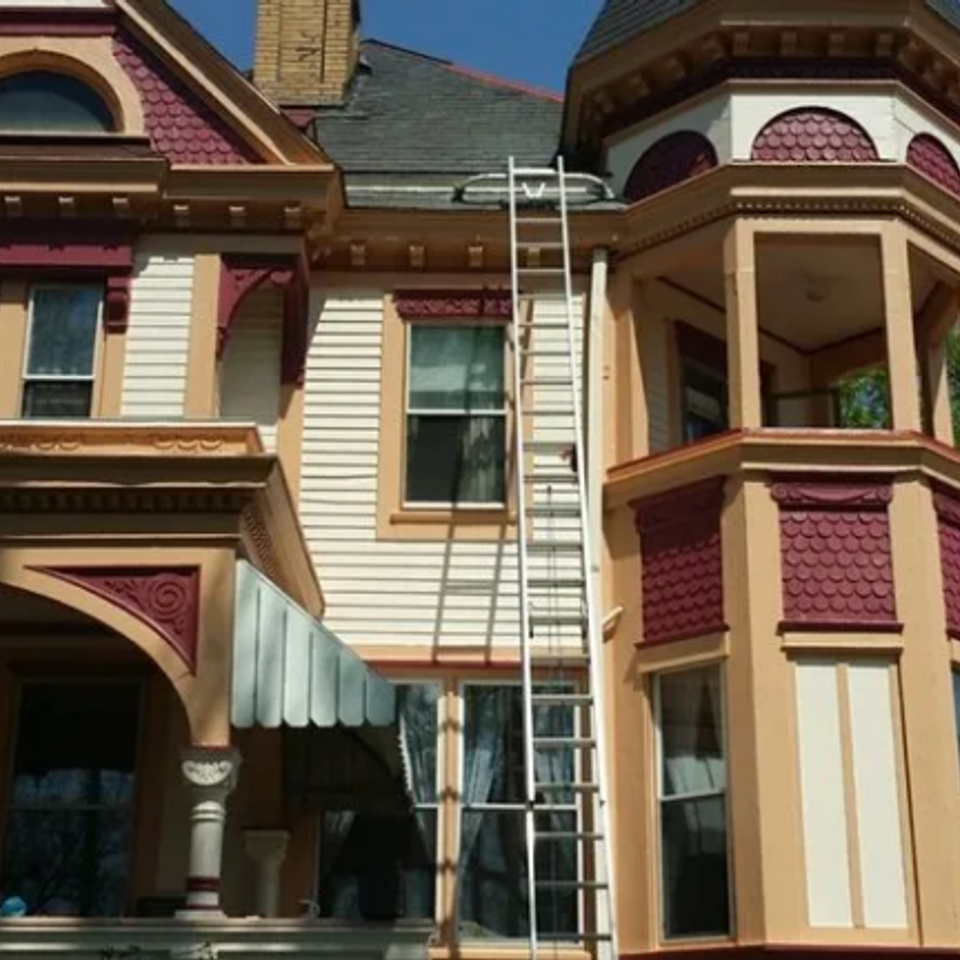 A Quality Painting & Maintenance in Mc Kees Rocks, PA