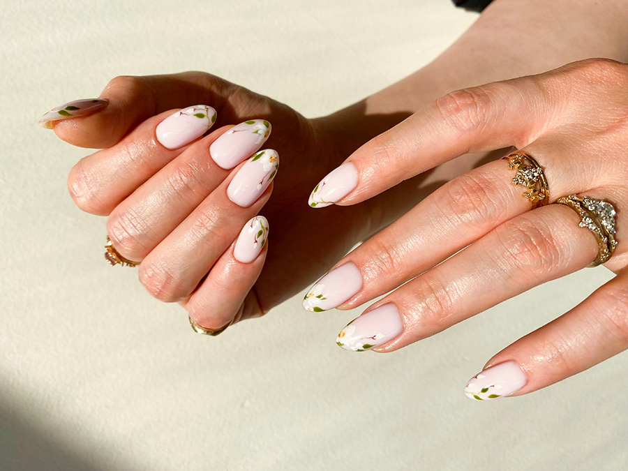 Rainbow Nails Spa 2 in Chicago, IL