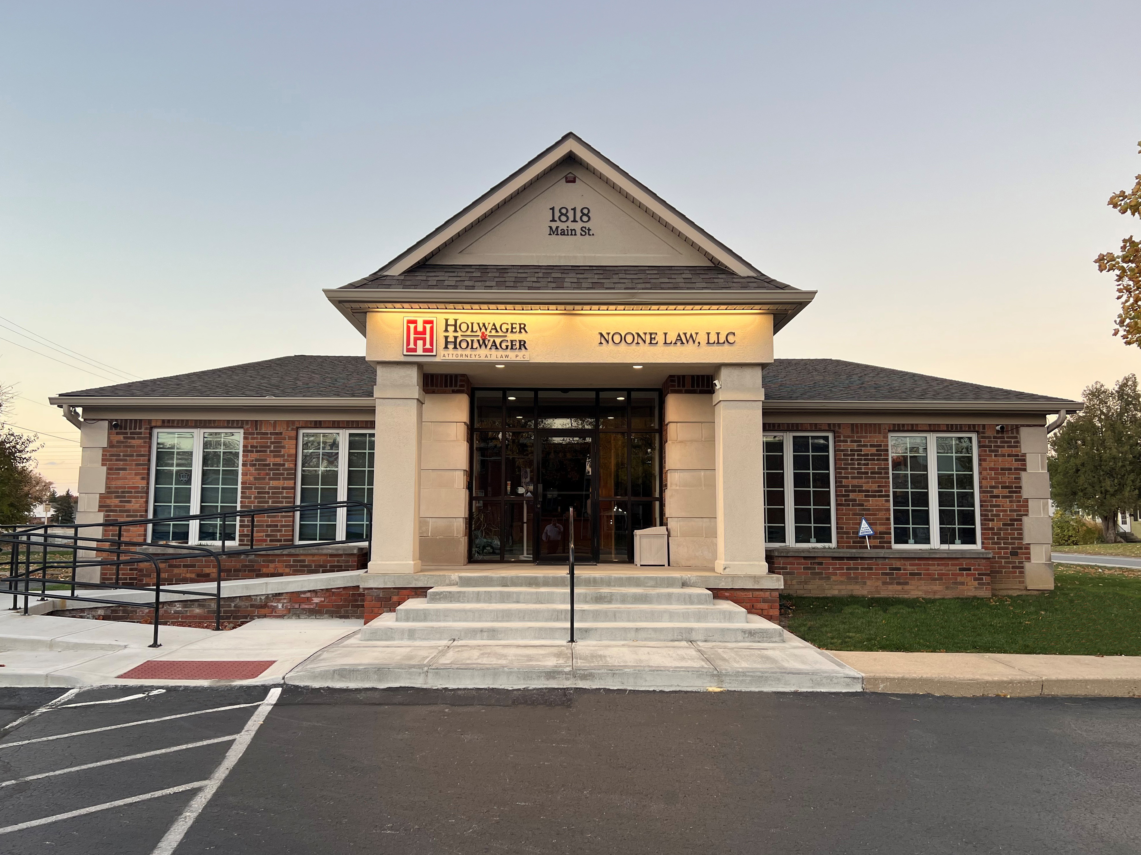 Holwager & Holwager, Attorneys at Law, P.C. in Beech Grove, IN