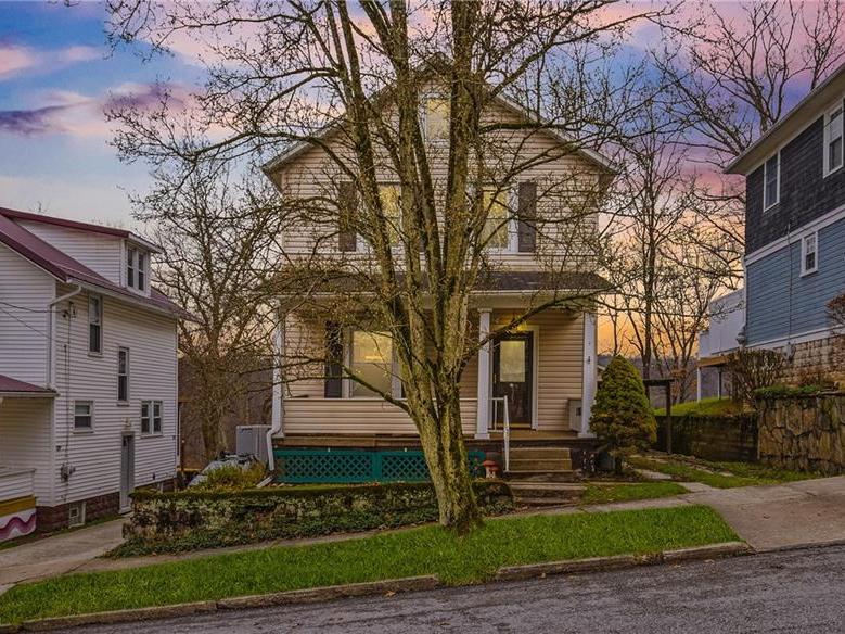 Renee Lizambri, REALTOR in Ligonier, PA (2)